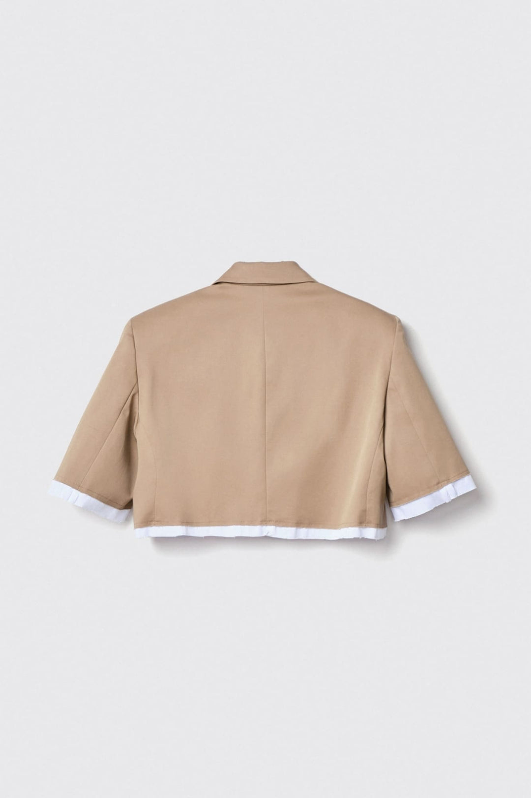 BLAZER CURTO DE ALFAIATARIA CAMEL GAELLE PARIS