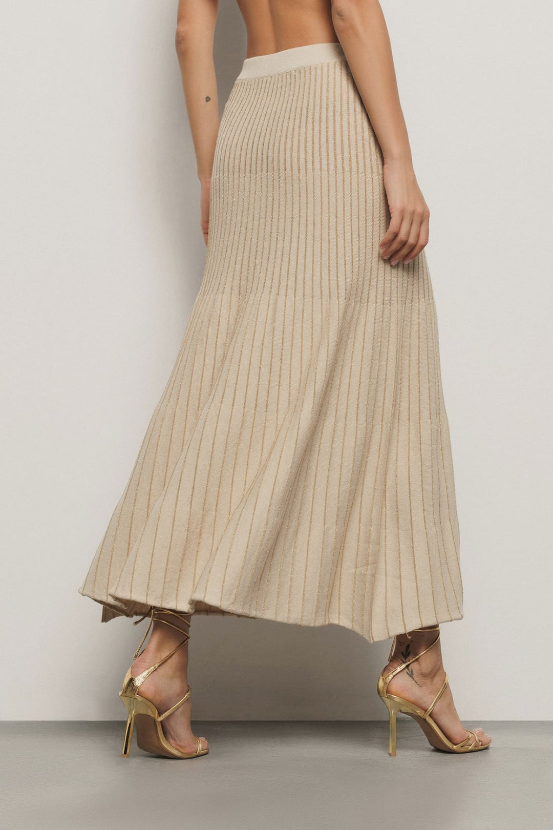 SAIA MIDI EM MALHA LUREX
