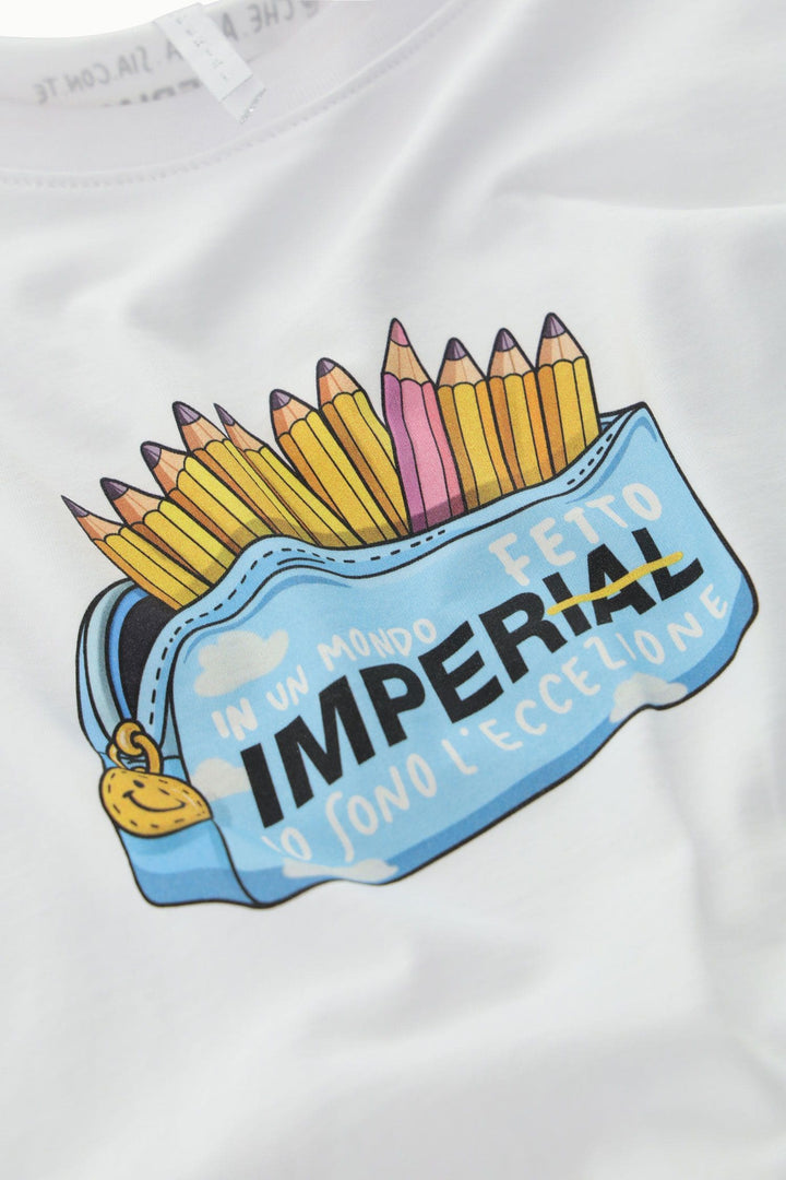 T-SHIRT BRANCA ESTAMPADO PORTA-LÁPIS IMPERIAL