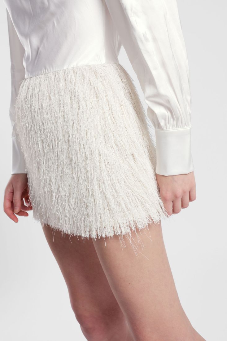 VESTIDO PÉROLA COM FRANJAS E COSTAS ABERTAS DIXIE