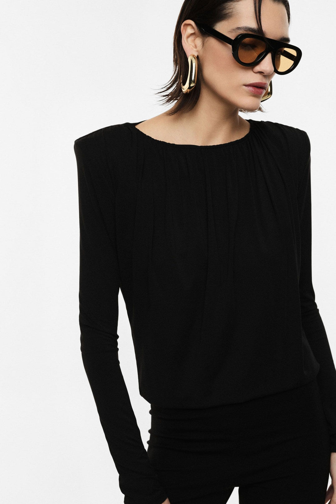 CAMISOLA PRETA DRAPEADA IMPERIAL