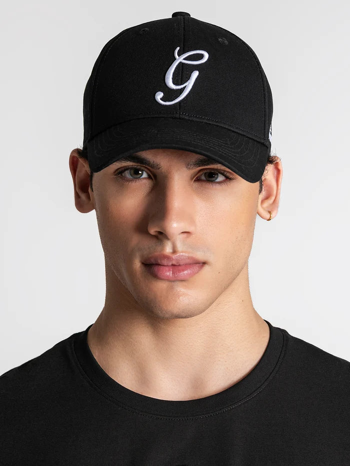 BONÉ PRETO COM LOGO PONTO CHIC