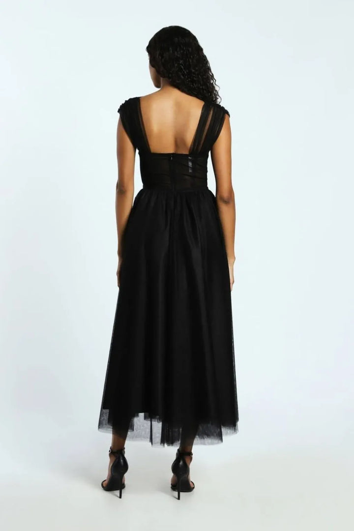 VESTIDO PRETO COMPRIDO EM TULE COM ALÇAS IMPERIAL