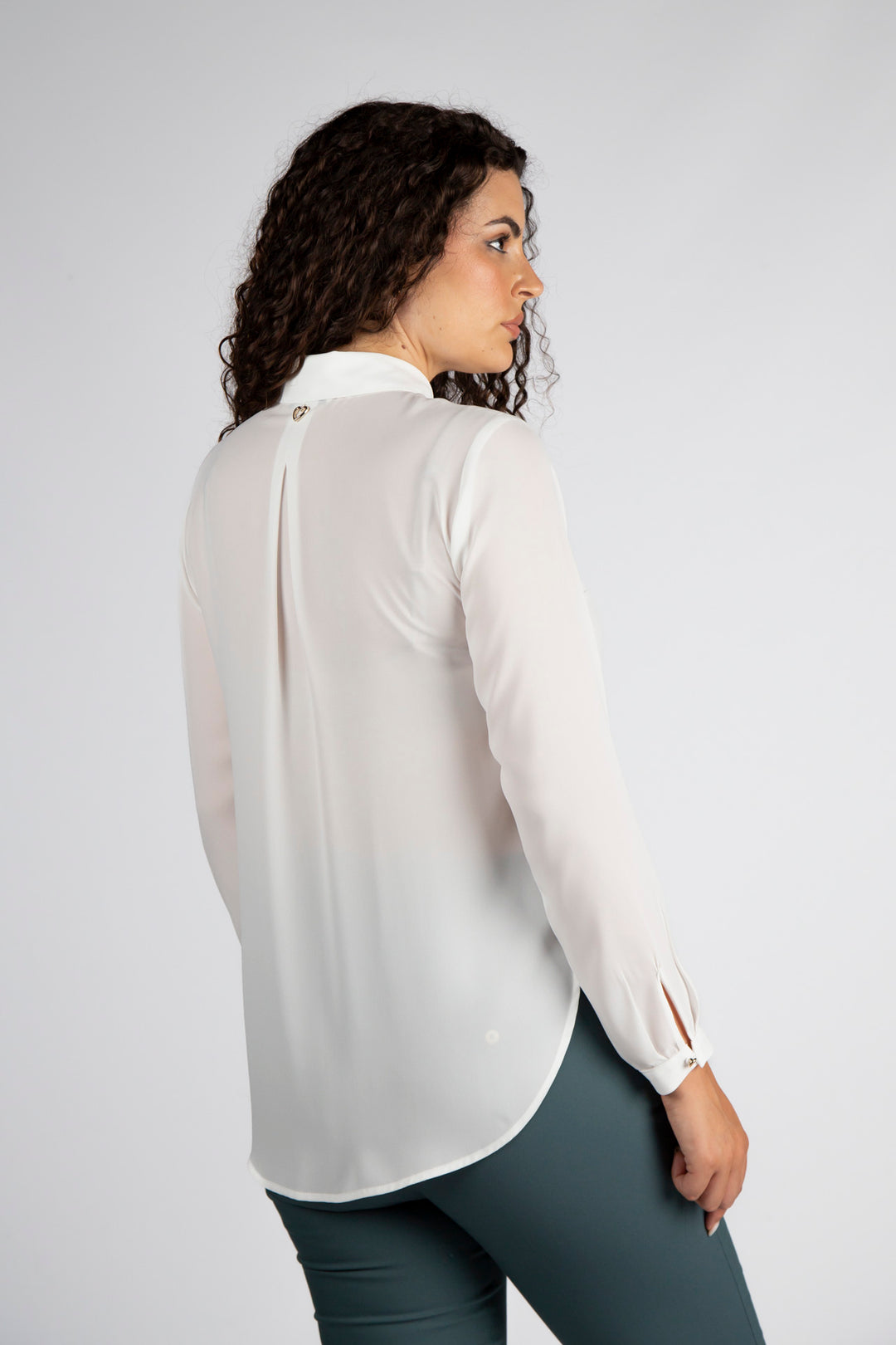CAMISA BRANCA CLÁSSICA SILVINA CAMPOS