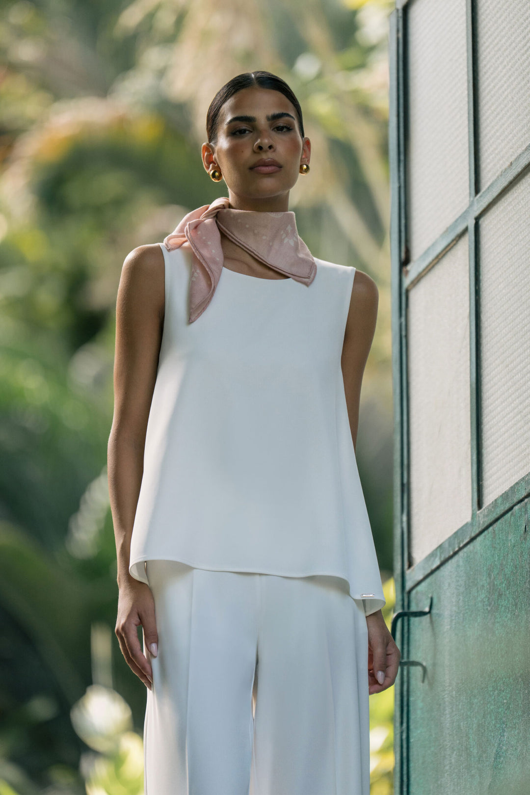 TOP BRANCO FORRADO FERRACHE