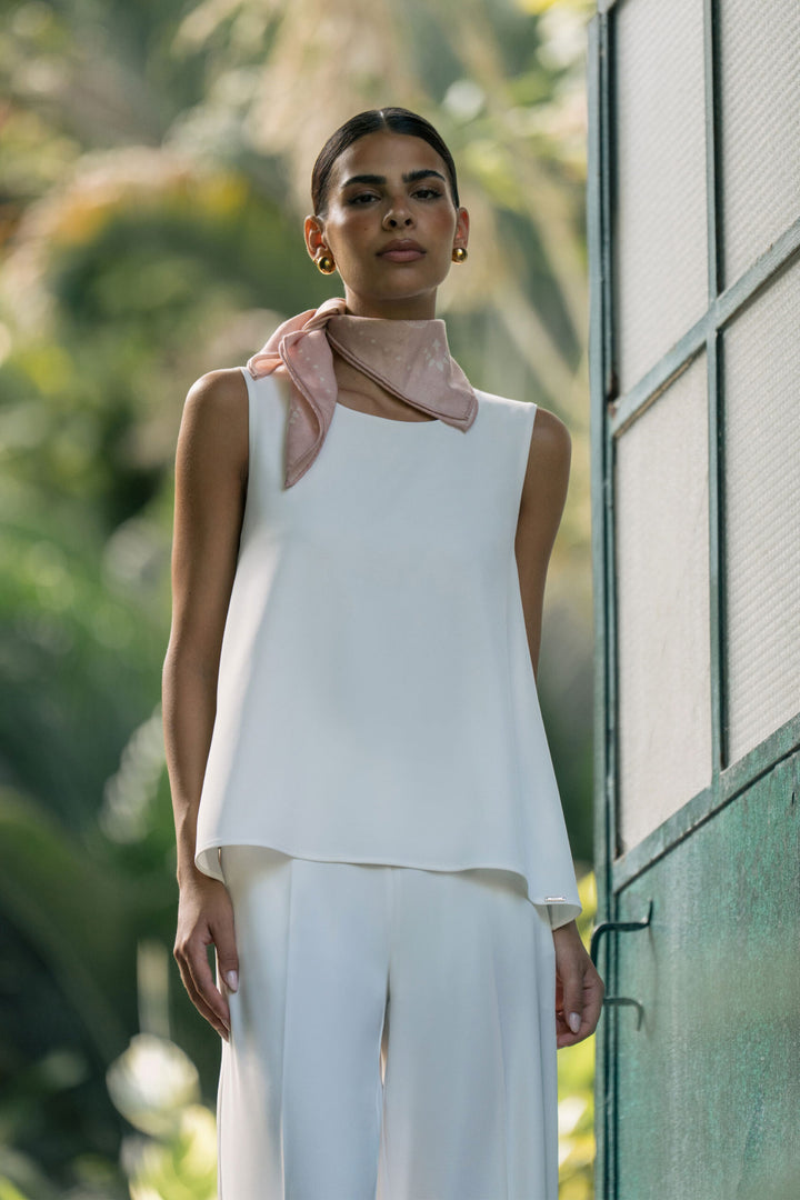 TOP BRANCO FORRADO FERRACHE