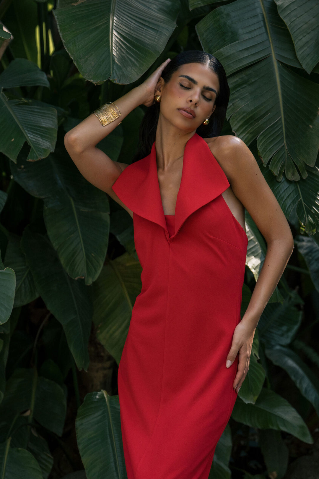 VESTIDO MIDI VERMELHO DECOTE HALTER FERRACHE