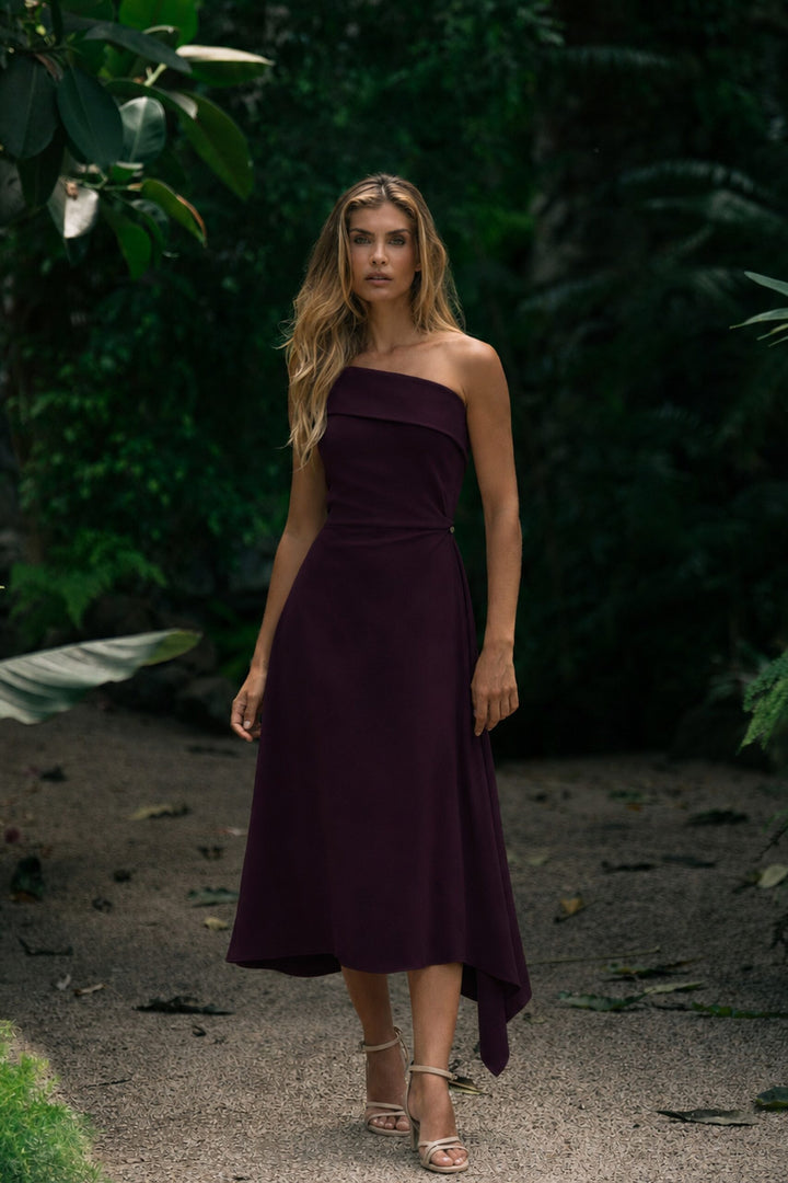 VESTIDO MIDI BORDO ASSIMETRICO DE UM OMBRO FERRACHE