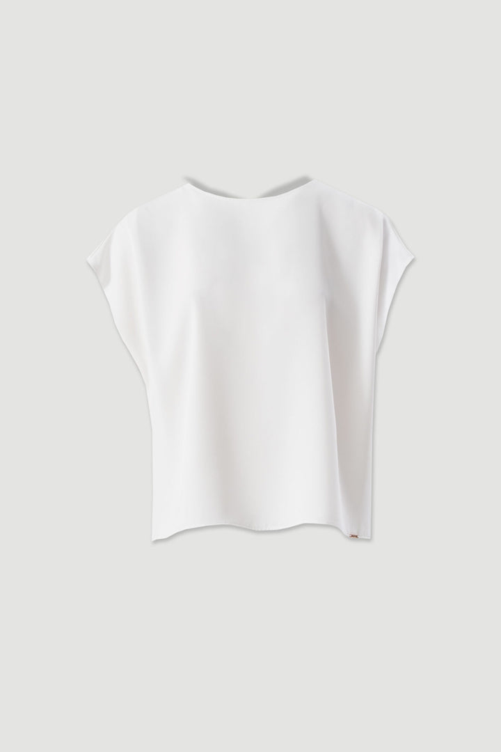 BLUSA BRANCA DE MANGA CURTA FERRACHE
