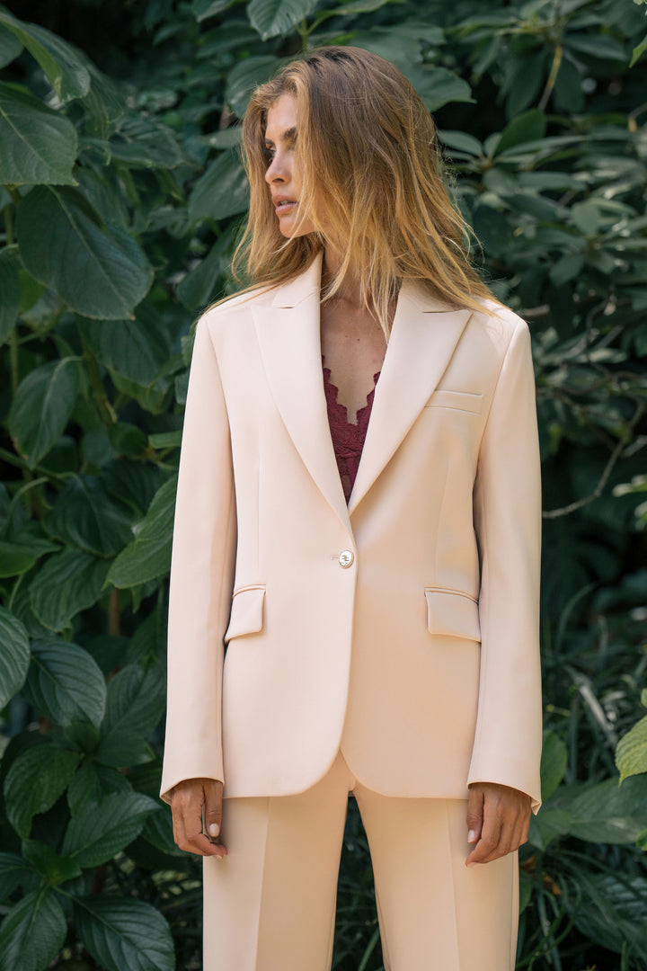 BLAZER BEGE CLÁSSICO CINTADO FERRACHE