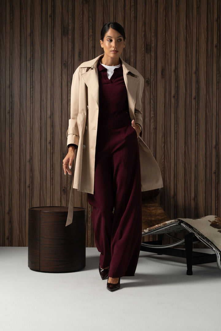Trench coat bege com cinto Ferrache | Ponto Chic