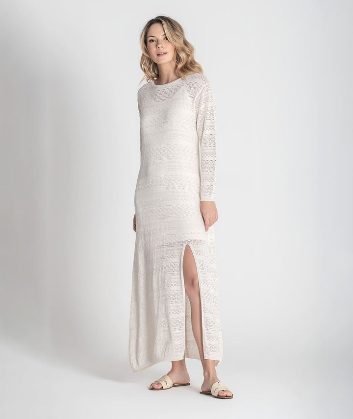 VESTIDO CRU COMPRIDO PERFURADO RUGA