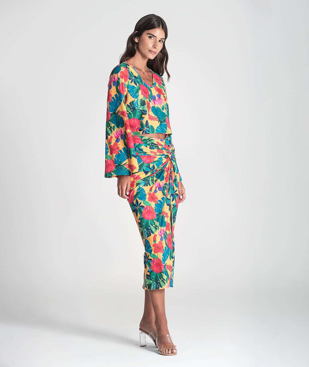 SAIA COM PADRÃO FLORAL