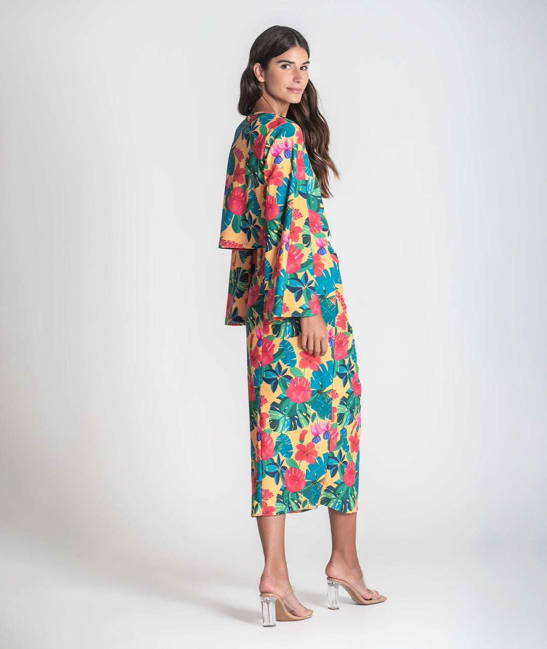 SAIA COM PADRÃO FLORAL