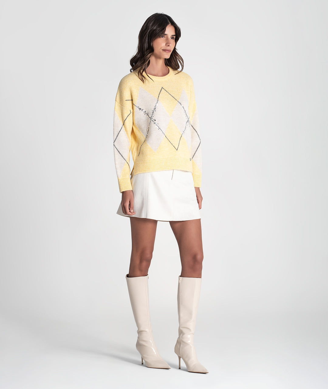 CAMISOLA PADRÃO AMARELO E BEGE COM LANTEJOULAS RUGA