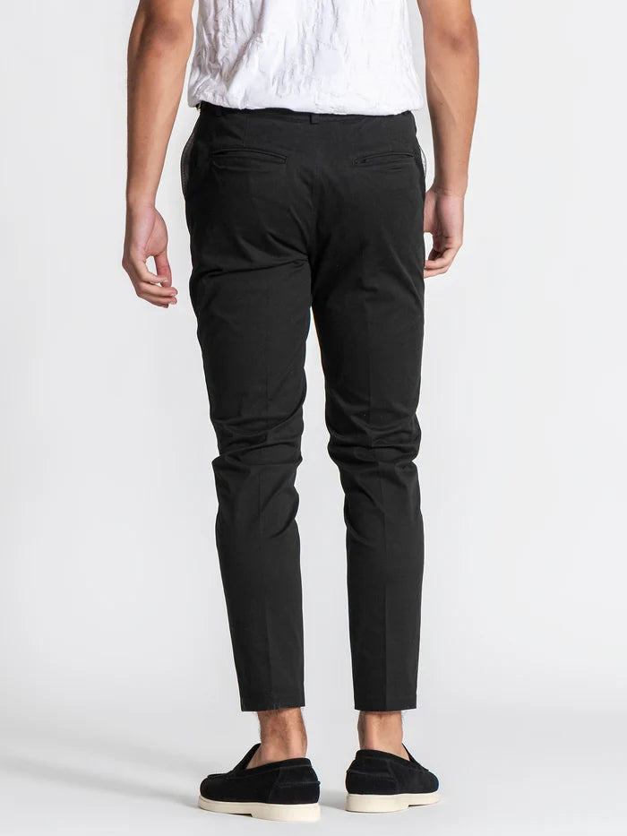 CALÇA PRETA LOCK CHINO PONTO CHIC