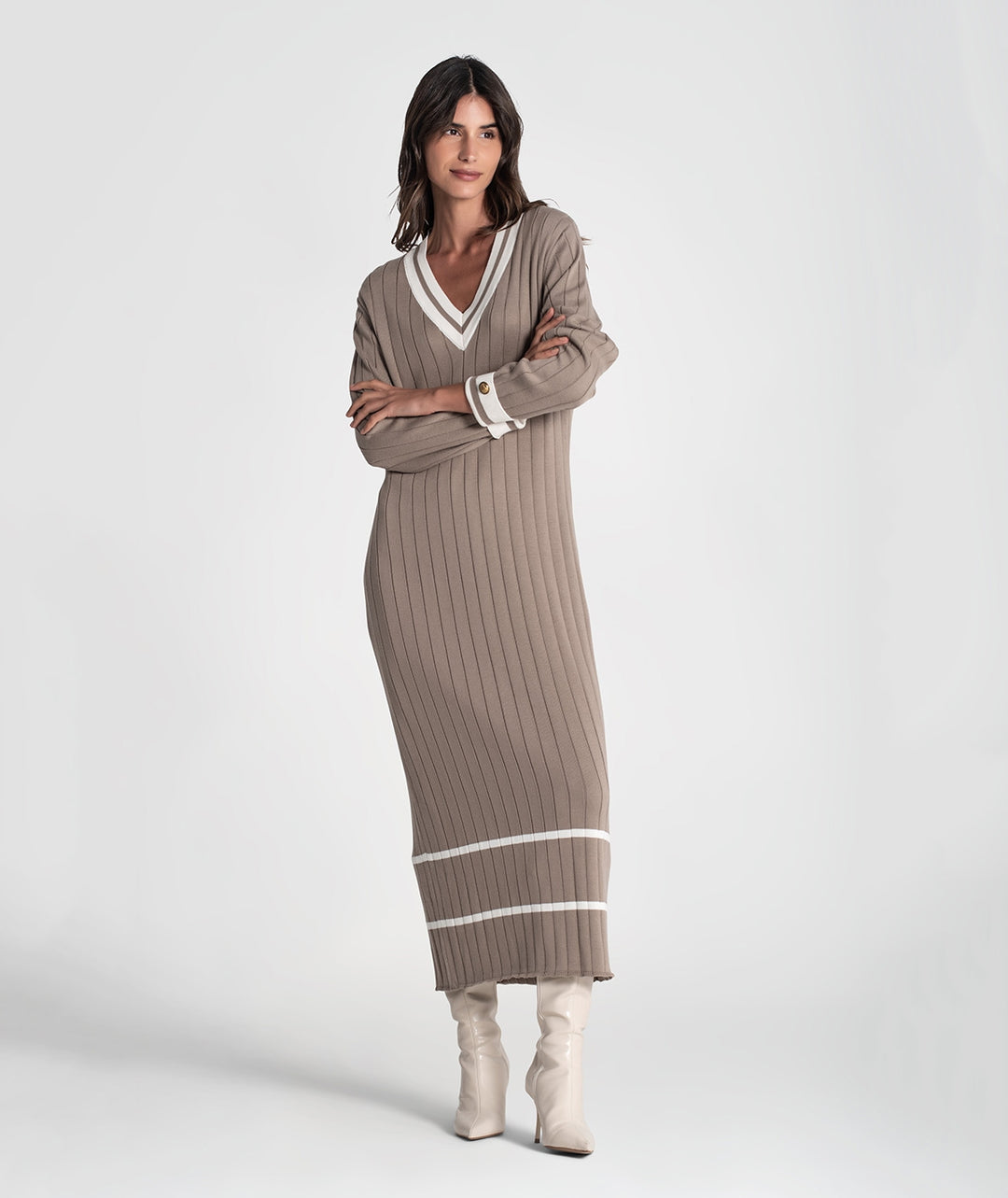VESTIDO CANELADO NUDE COM CONTRASTE EM ALGODÃO RUGA