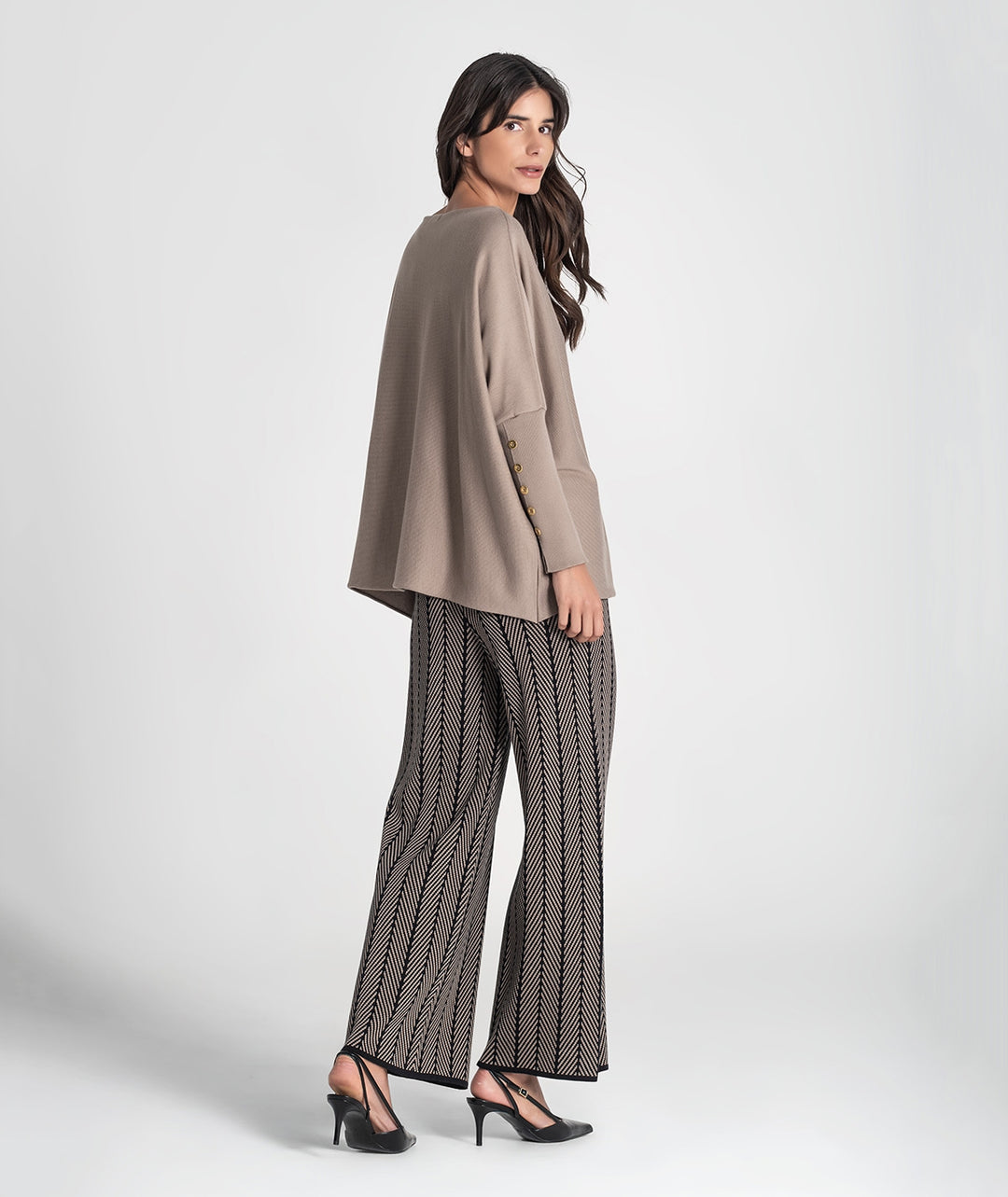 CAMISOLA TAUPE OVERSIZED RUGA