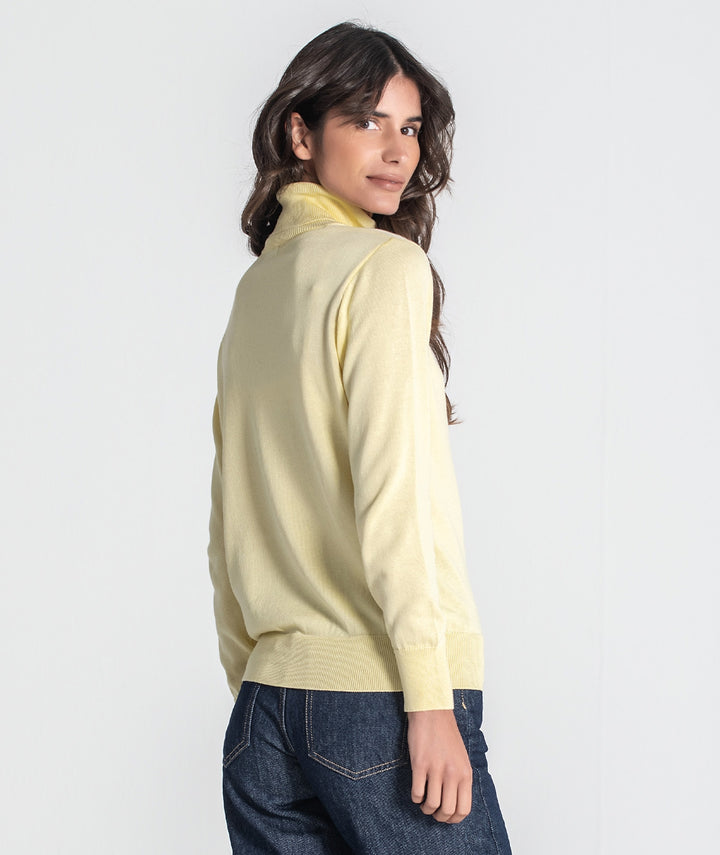 CAMISOLA  AMARELO MANTEIGA COM GOLA ALTA  RUGA
