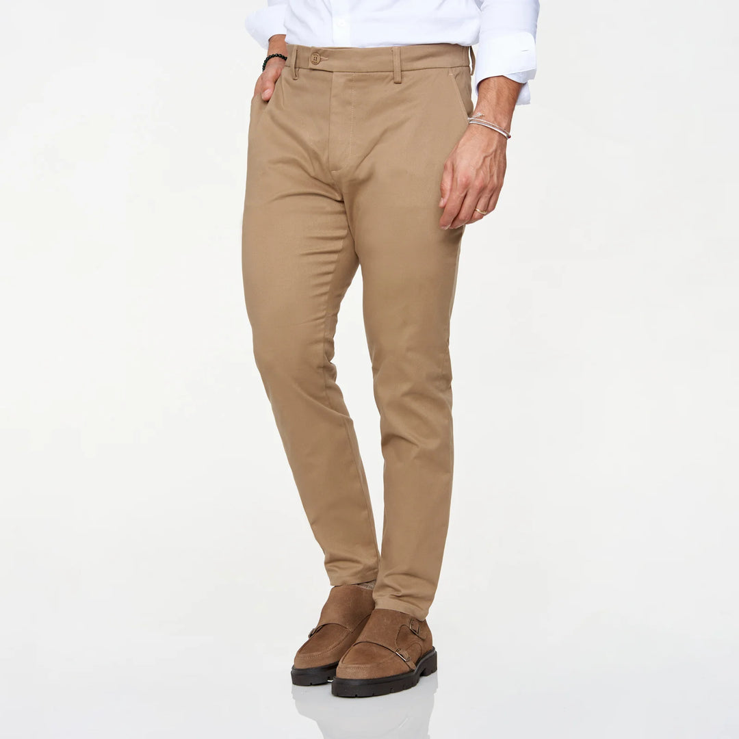 CALÇA CHINO SLIM FIT CAMEL ZOLF