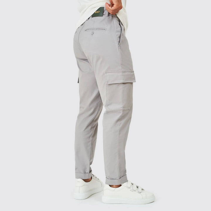 CALÇA CHINO COM BOLSO CARGO CINZA