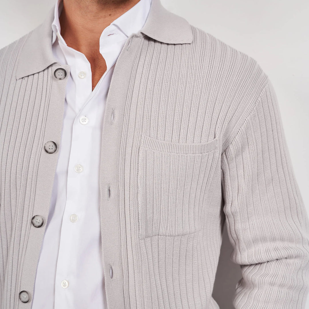 CASACO TRICOT CANELADO COM BOLSO CINZA ZOLF
