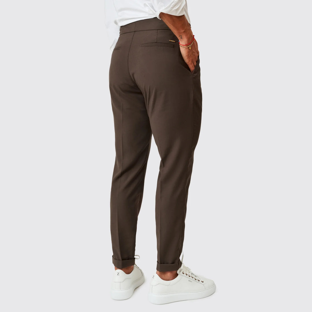CALÇA DUPLO TRESPASSE CASTANHO ZOLF