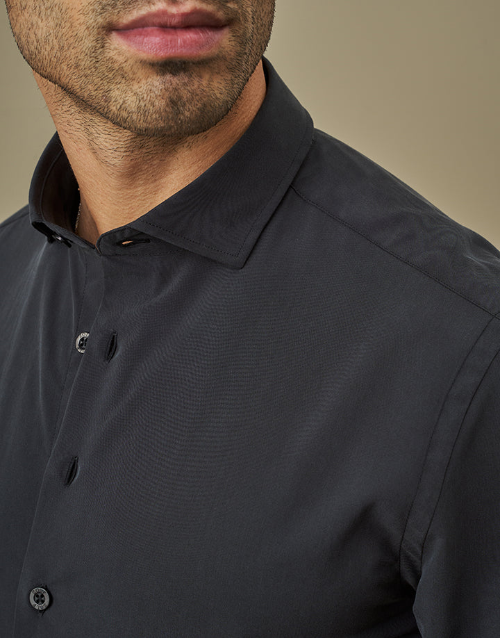 CAMISA RELAXED FIT PRETA ZOLF