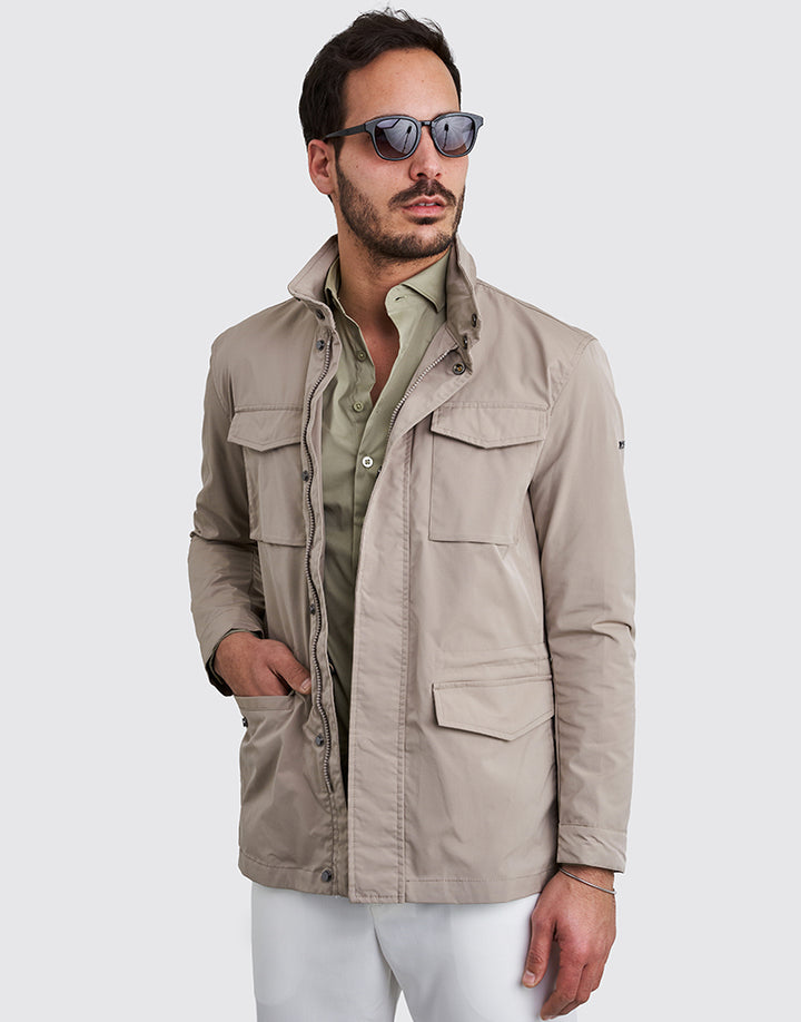 PARKA TÉCNICA LEVE COM BOLSOS BEGE ZOLF