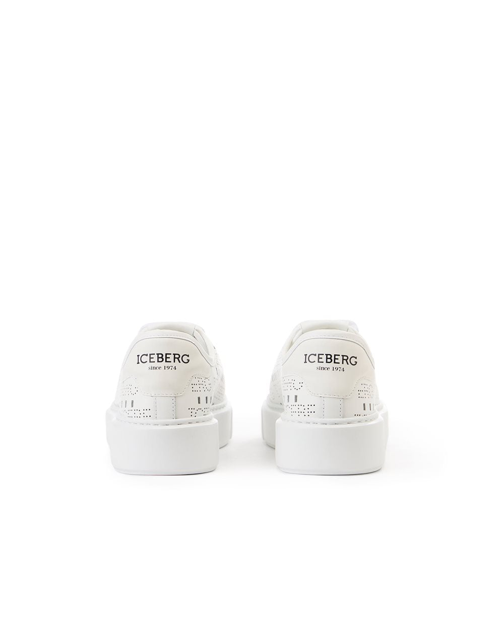 TÊNIS BRANCO COM PERFURADO ICEBERG WOMAN