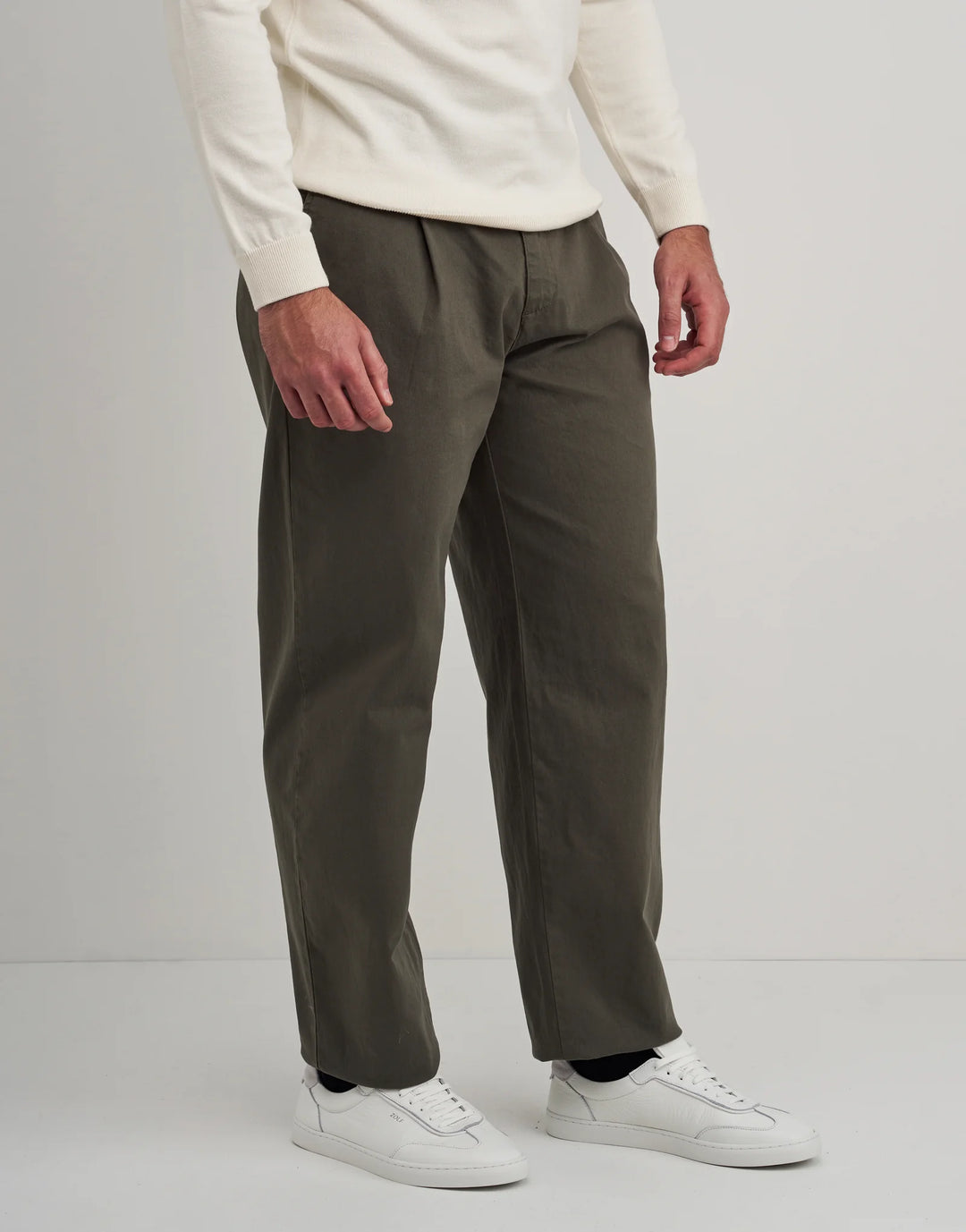 CALÇA CHINO BALLOON VERDE MILITAR ZOLF