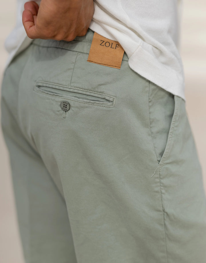 CALÇÃO CHINO COM CORDÃO VERDE SECO ZOLF