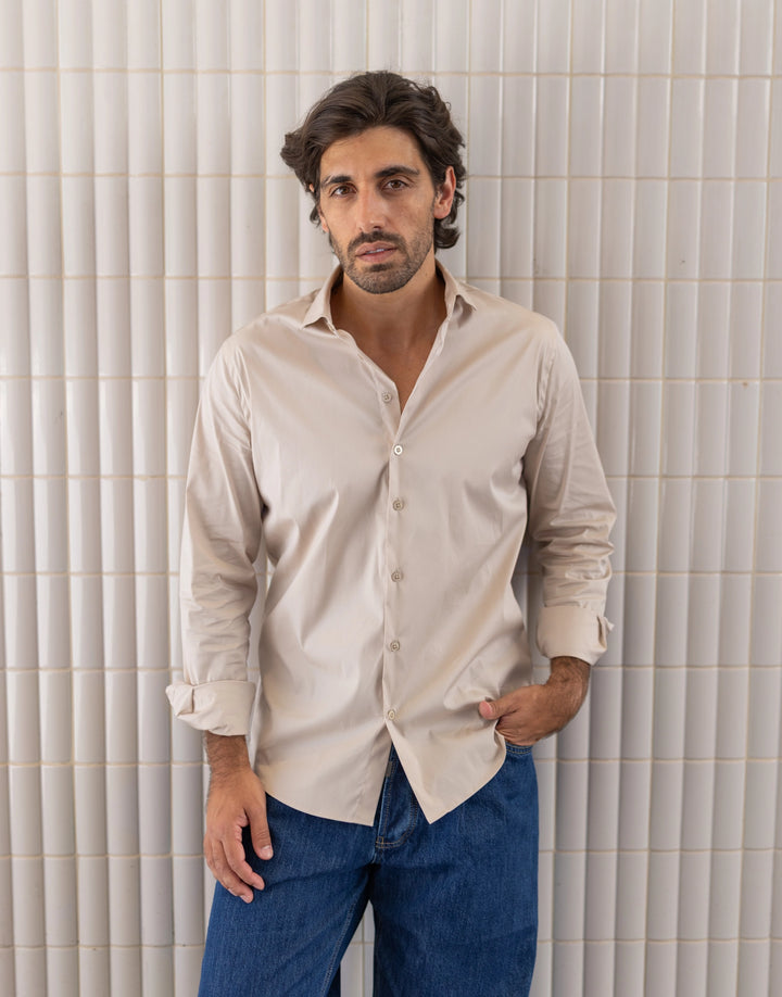CAMISA BEGE SLIM FIT COM GOLA ITALIANA ZOLF