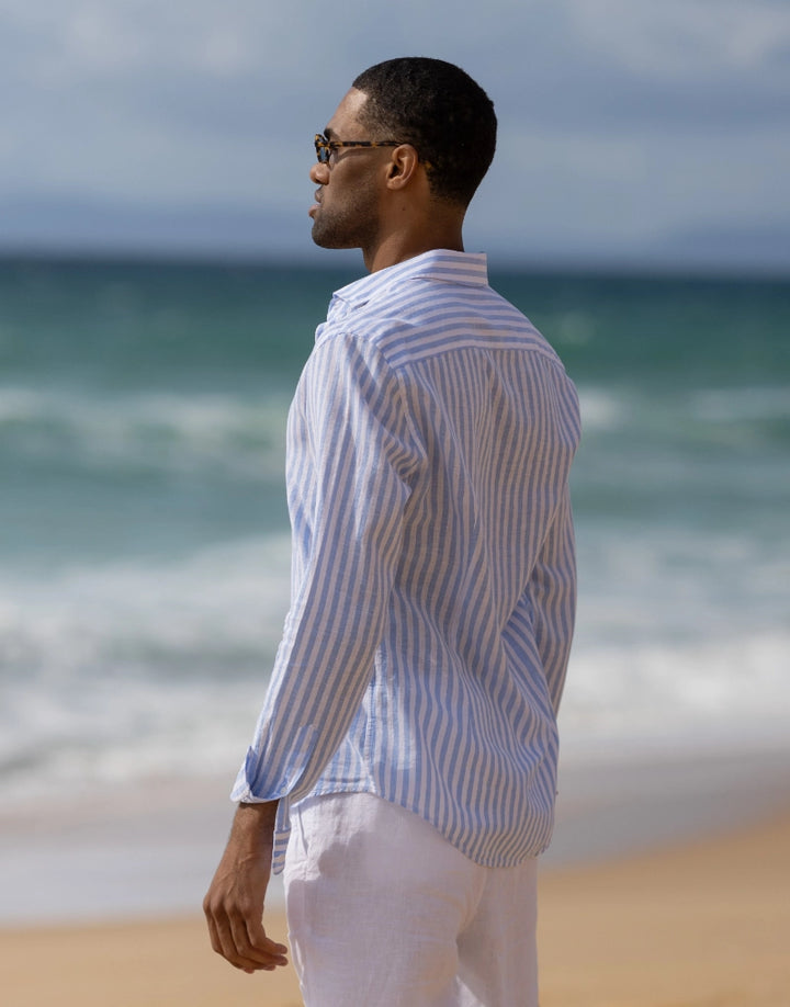 CAMISA GOLA ITALIANA DE LINHO COM RISCA AZUL CLARO ZOLF