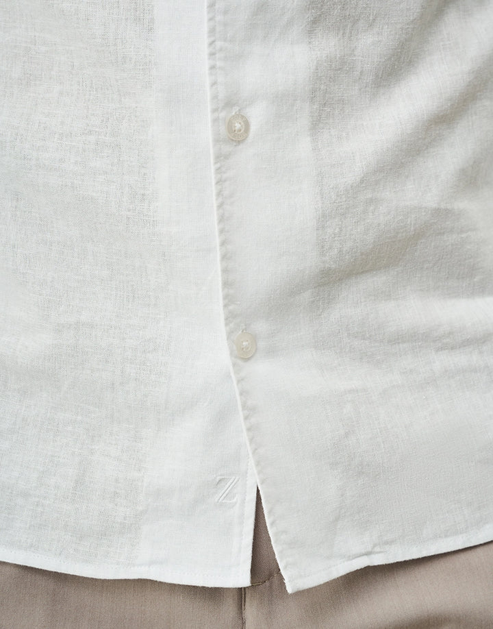 CAMISA DE LINHO COM BOLSOS BRANCO ZOLF