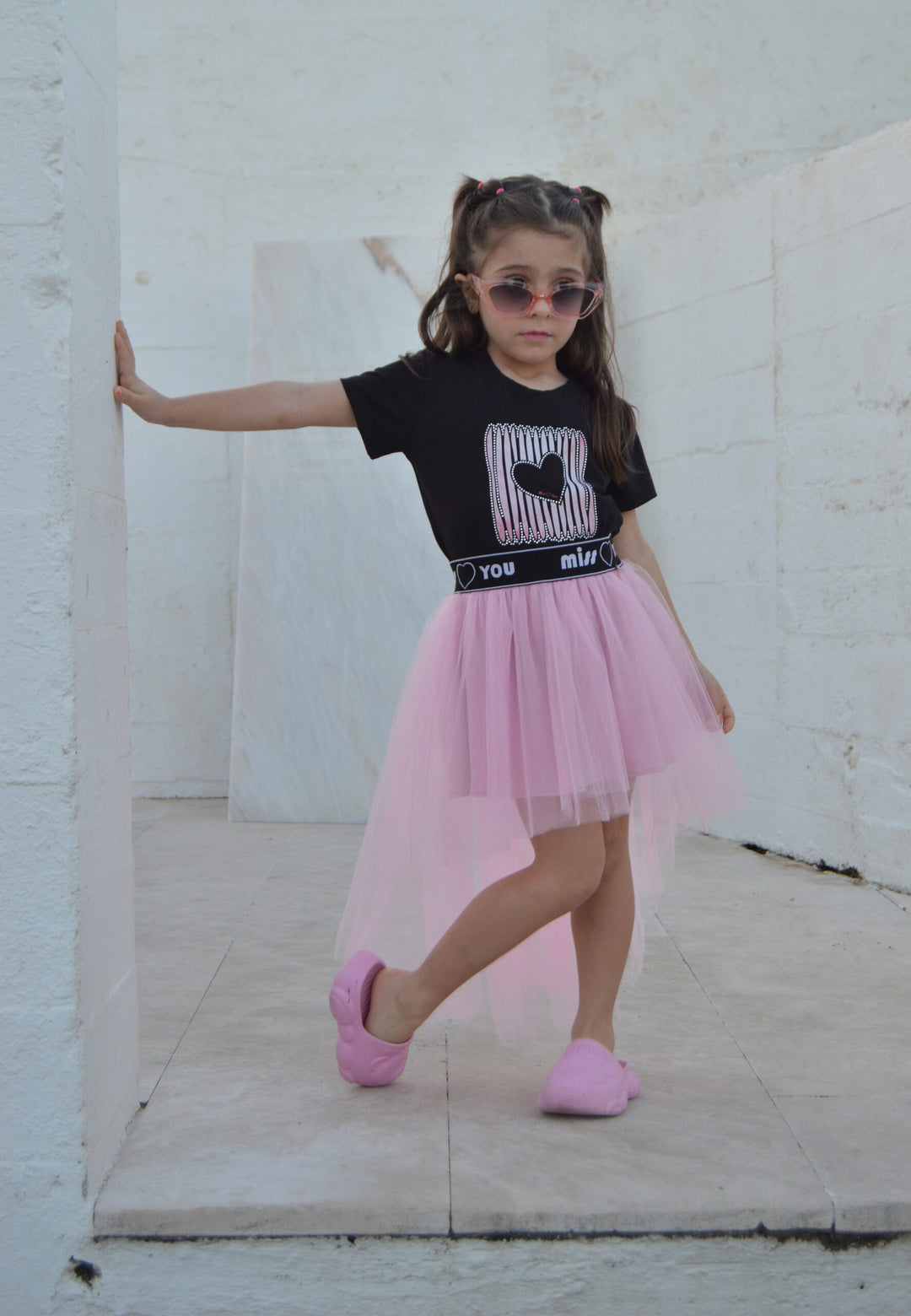 T-SHIRT PRETA CORAÇÃO MISS YOU KIDS