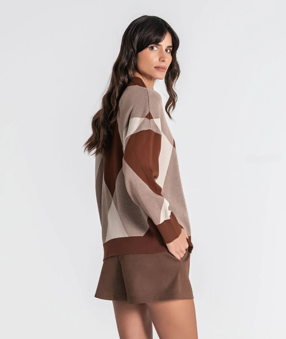 CAMISOLA CASTANHA GOLA POLO LOSANGOS RUGA