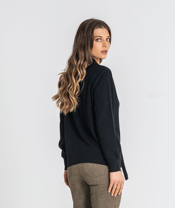CAMISOLA PRETA COM LAÇO RUGA