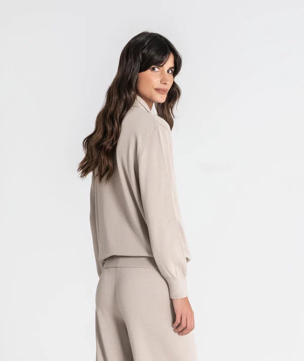 CAMISOLA BEGE COM LAÇO RUGA