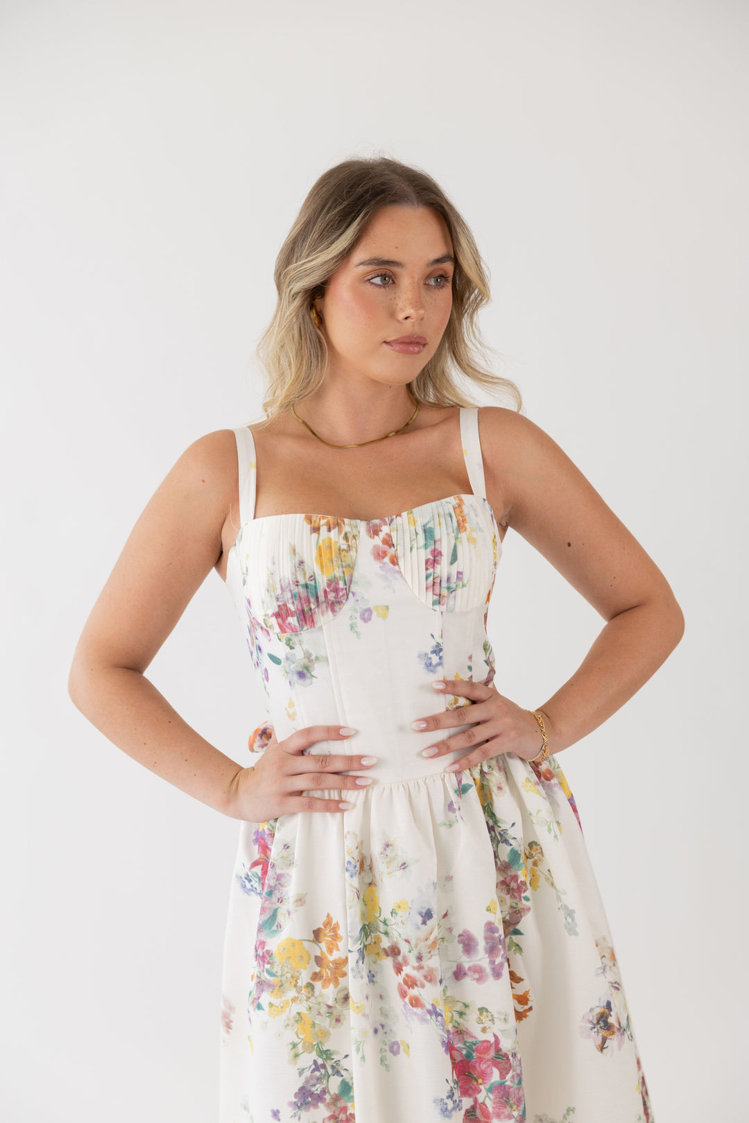 VESTIDO MIDI ESTAMPAOD TECIDO ALINHADO PONTO CHIC