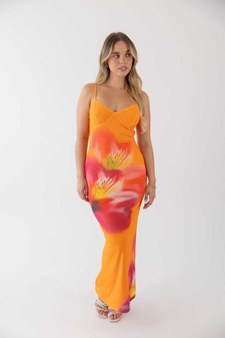 VESTIDO COMPRIDO EM MLAHA COM ESTAMPADO PONTO CHIC
