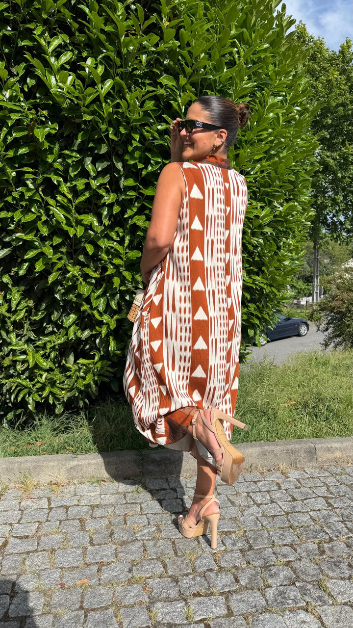 VESTIDO MIDI ESTAMPADO TERRACOTA PONTO CHIC