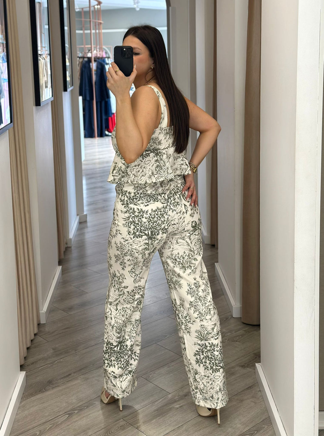 CONJUNTO CALÇA E TOP ESTAMPADO VERDE PONTO CHIC