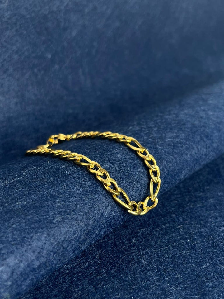 PULSEIRA PIRRE DOURADA PONTO CHIC