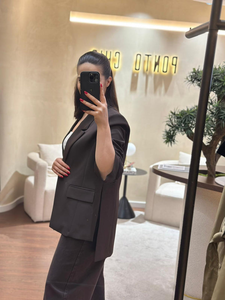 BLAZER CASTANHO COM MANGAS FRANZIDAS IMPERIAL