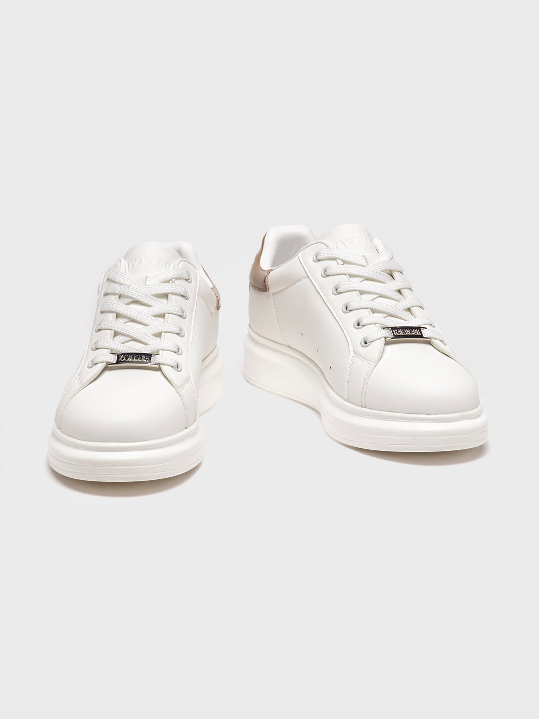 Sapatilhas Taupe Lisas Ponto Chic