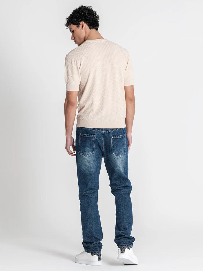 T-SHIRT BEGE EM MALHA QUADRADOS PONTO CHIC