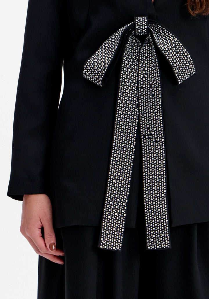 BLAZER PRETO COM DETALHE DE BRILHOS LANÇA PERFUME