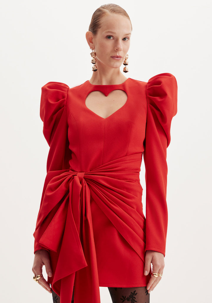 VESTIDO CURTO VERMELHO RECORTE CORAÇÃO LANÇA PERFUME
