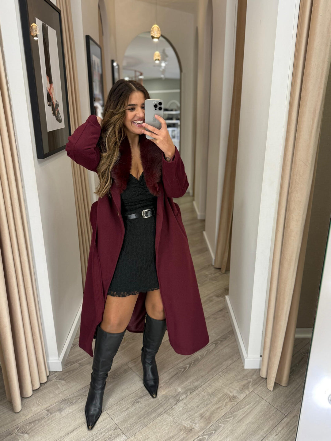 CASACO BORDEAUX COM PELO PONTO CHIC